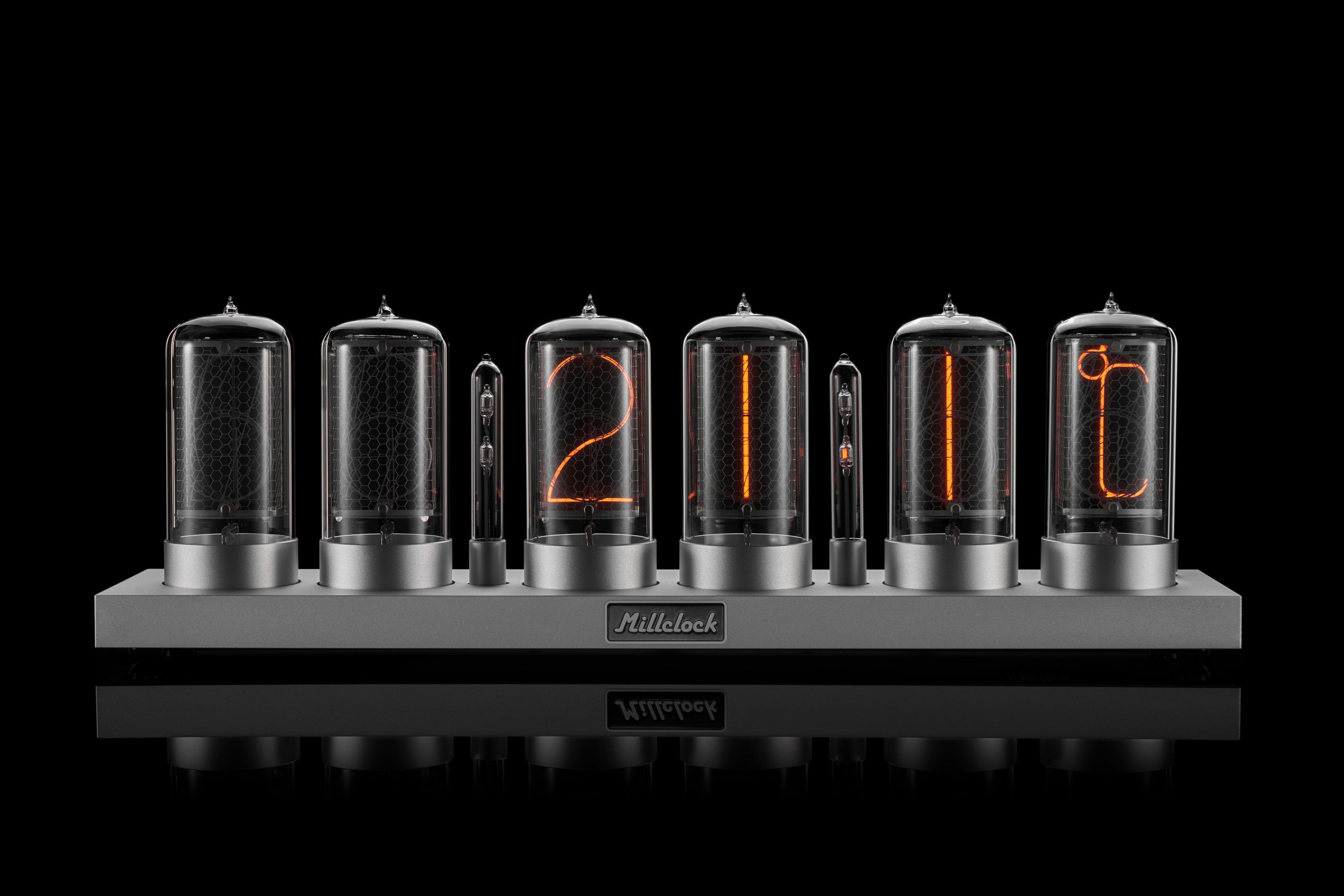 ZIN70 Nixie Tube Clock Silver Aluminium Case by Millclock